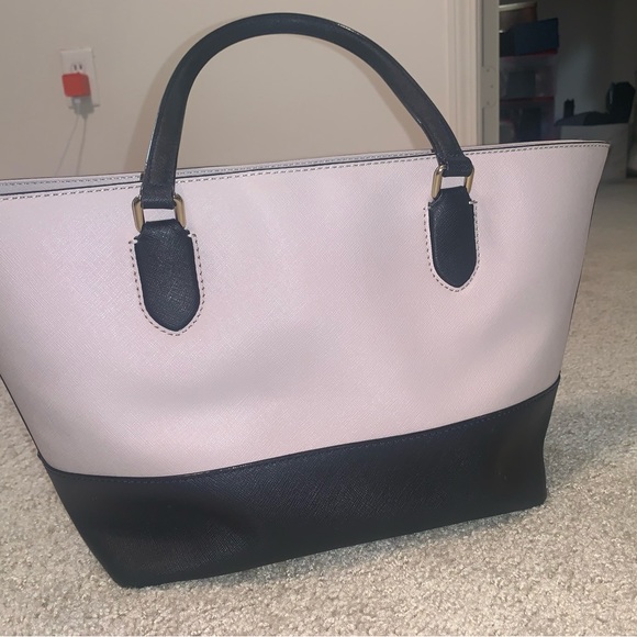 Kate Spade Purse - Picture 4 of 4